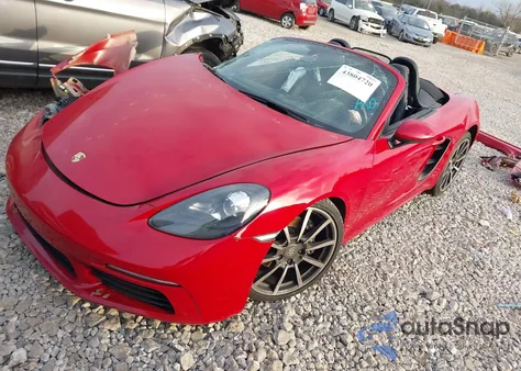 2019 Porsche 718 Boxster z USA, uszkodzony, nr VIN WP0CA2A82KS210388